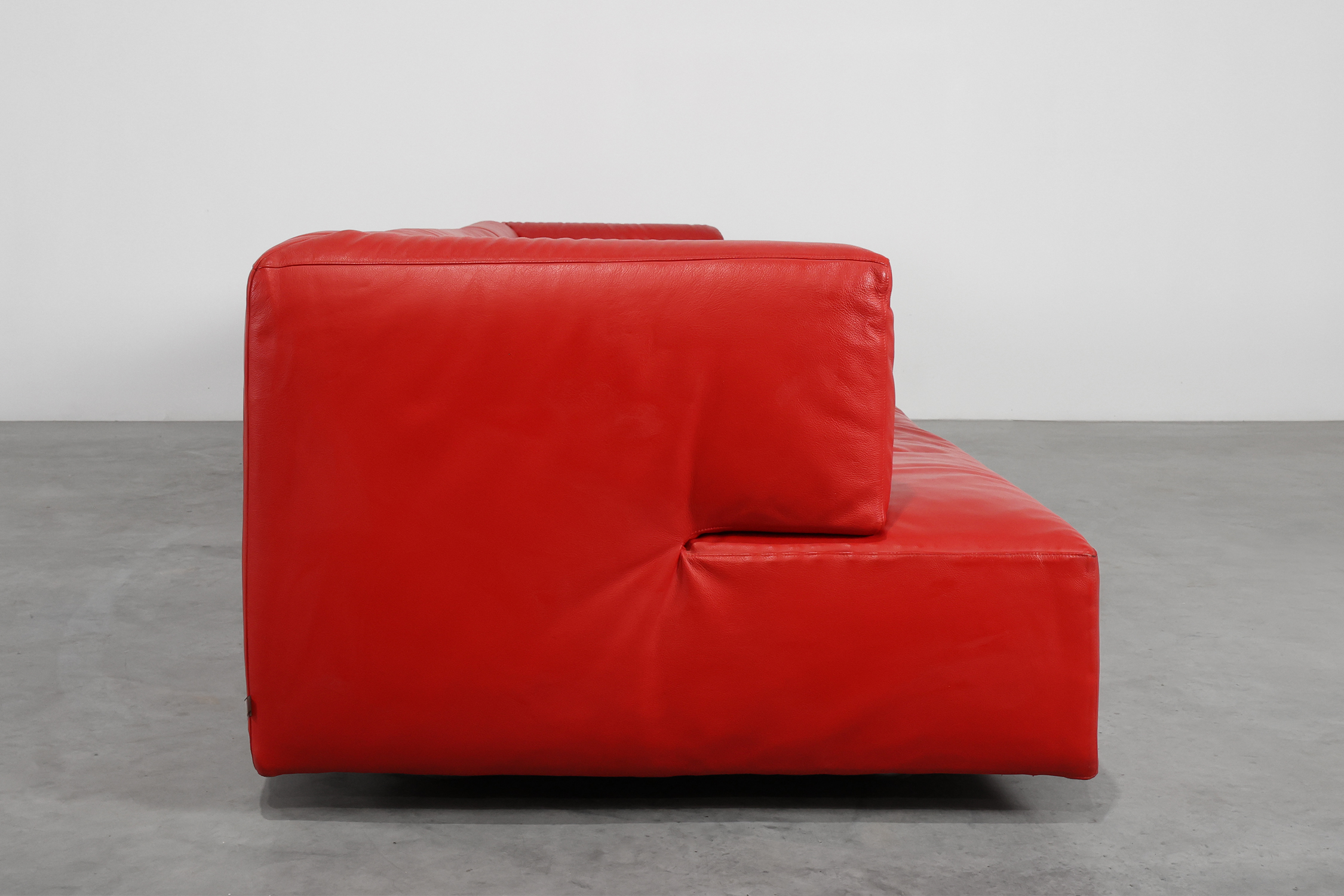 Red Mid-century 3-seater Leather Sofa by Edra, Italy 2000thumbnail